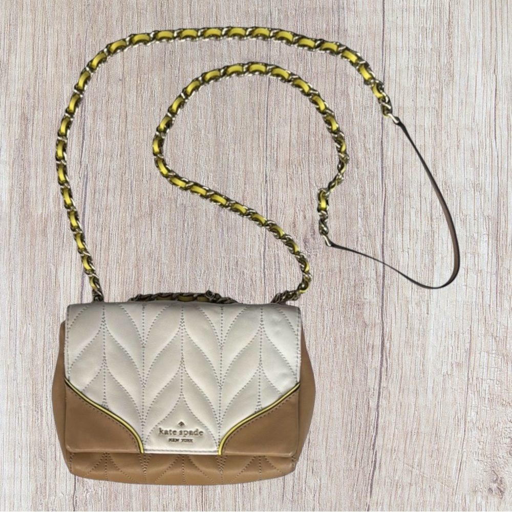NWT Kate Spade Briar Lane Quilted Mini Emelyn Shoulder Crossbody Bag 8" x 6" - Picture 3 of 11